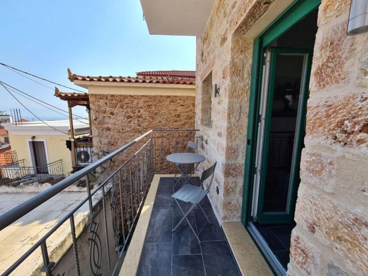 شقة Gythio Townhouse المظهر الخارجي الصورة