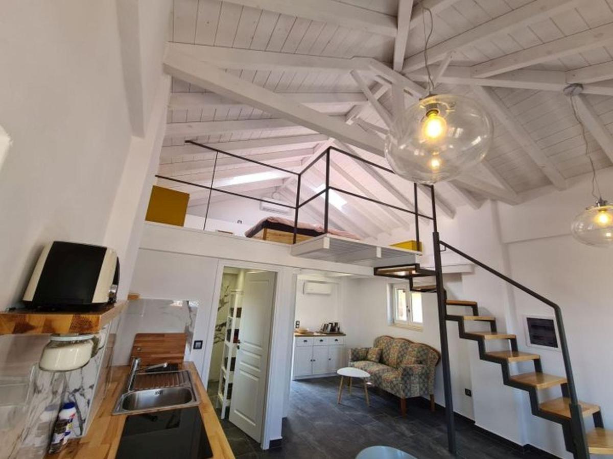 شقة Gythio Townhouse المظهر الخارجي الصورة
