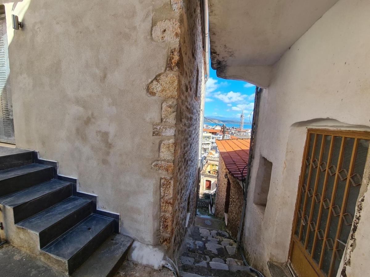 شقة Gythio Townhouse المظهر الخارجي الصورة