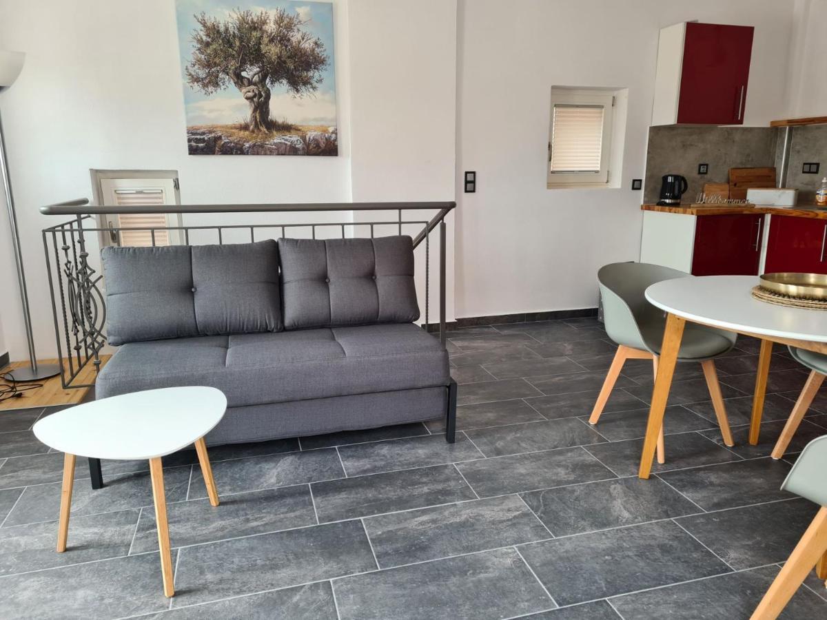 شقة Gythio Townhouse المظهر الخارجي الصورة