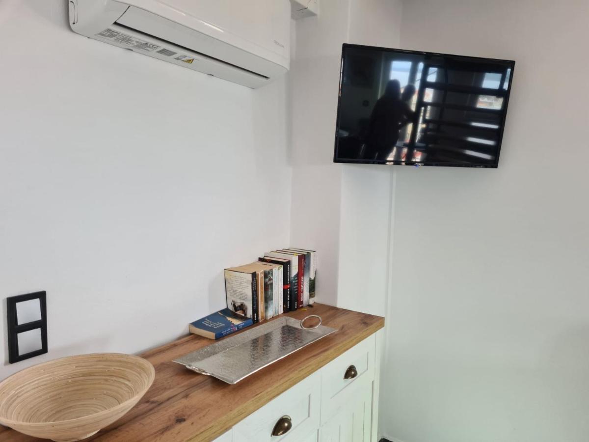 شقة Gythio Townhouse المظهر الخارجي الصورة